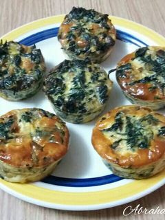 Una foto de Pastelitos de espinacas