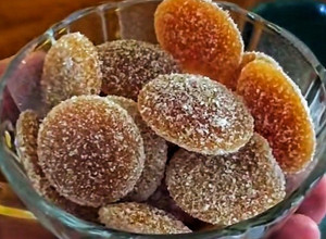 Una foto de Caramelos de miel y limón