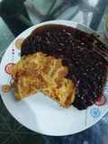 Tortilla de Huevo con Salchicha, queso y papas Pringles