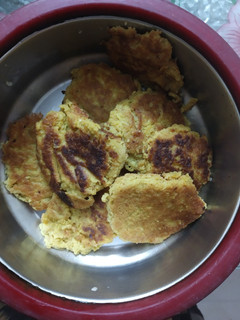 சேனைக்கிழங்கு கோலா உருண்டை (Senai Kilangu kola urundai recipe in Tamil) செய்முறை முக்கிய புகைப்படம்