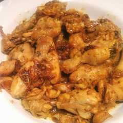Una foto de Pollo al ajillo