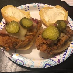 A picture of Best darn chicken sandwich ever.