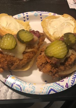 A picture of Best darn chicken sandwich ever.