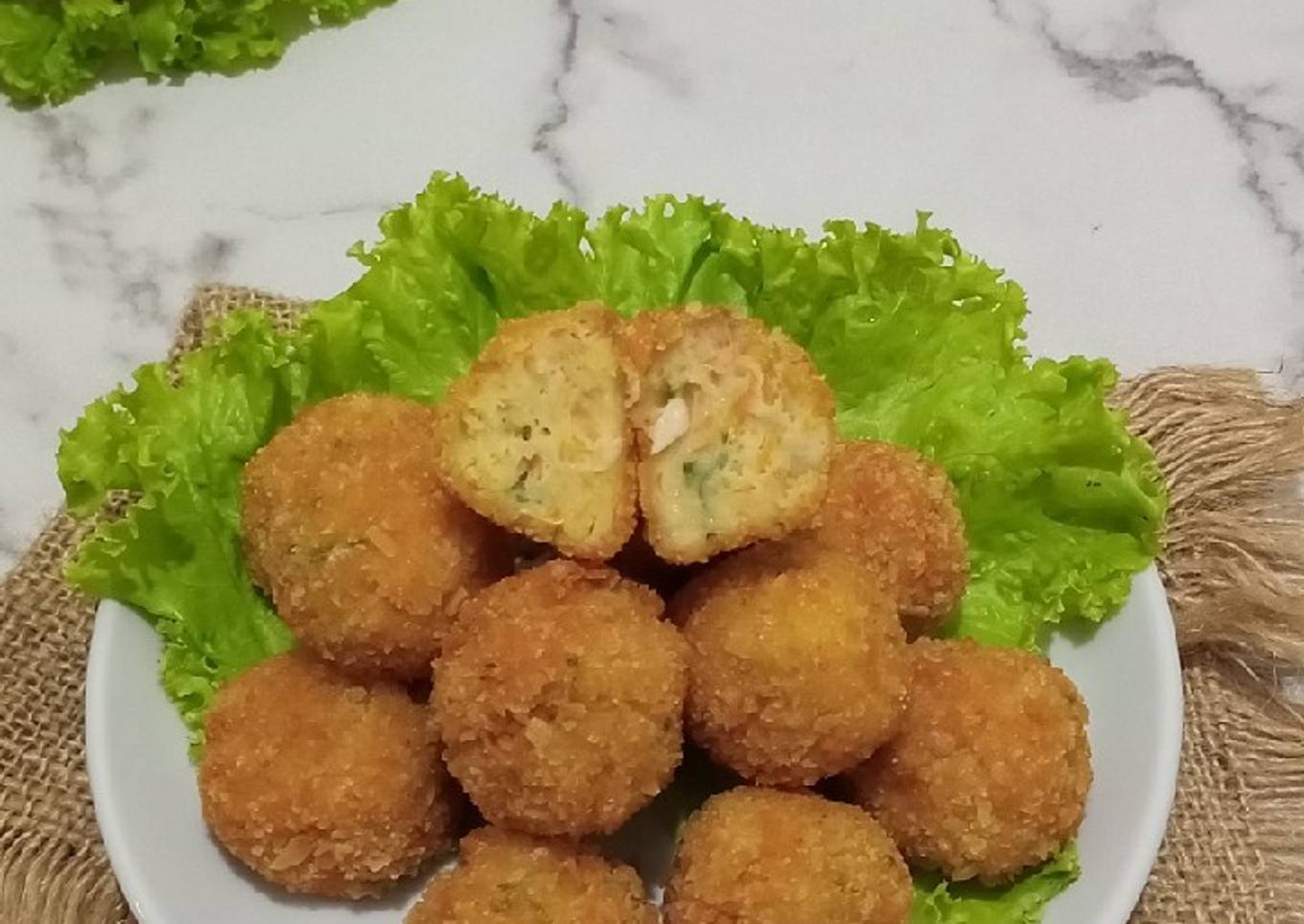 Bola Bola Ayam Sayuran