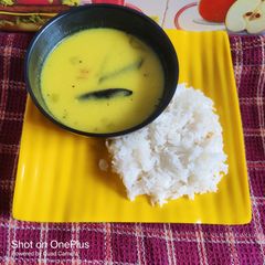 A picture of Gujrati Kadhi Chaval.