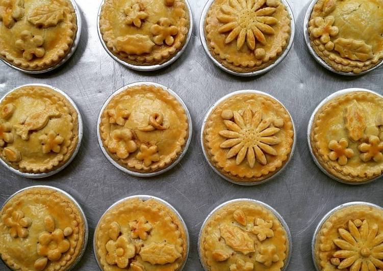 Langkah Mudah untuk Menyiapkan Apple Pie Hias Mini Anti Gagal