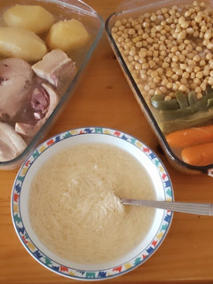Una foto de Cocido madrileño