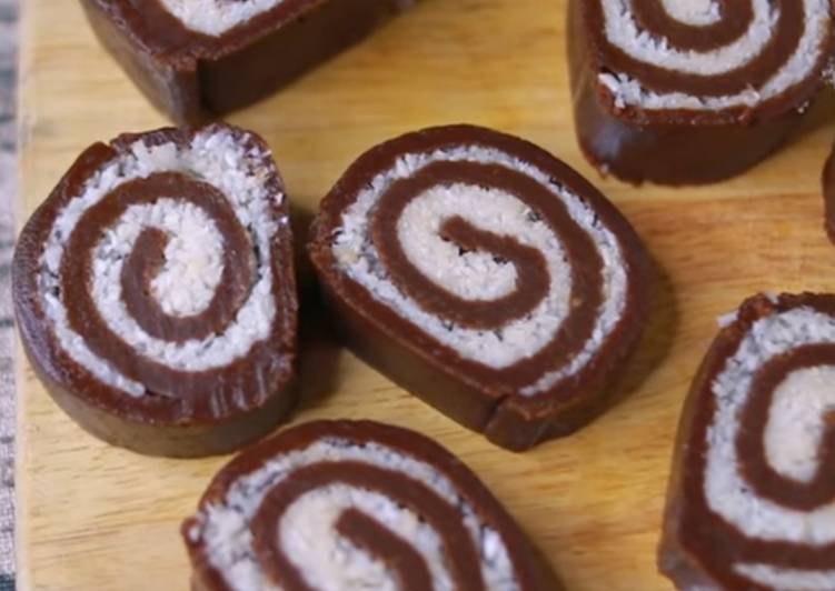 Step-by-Step Guide to Make Quick Swiss roll