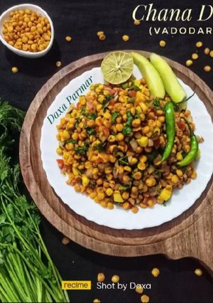 A picture of Chana Dal Chaat.