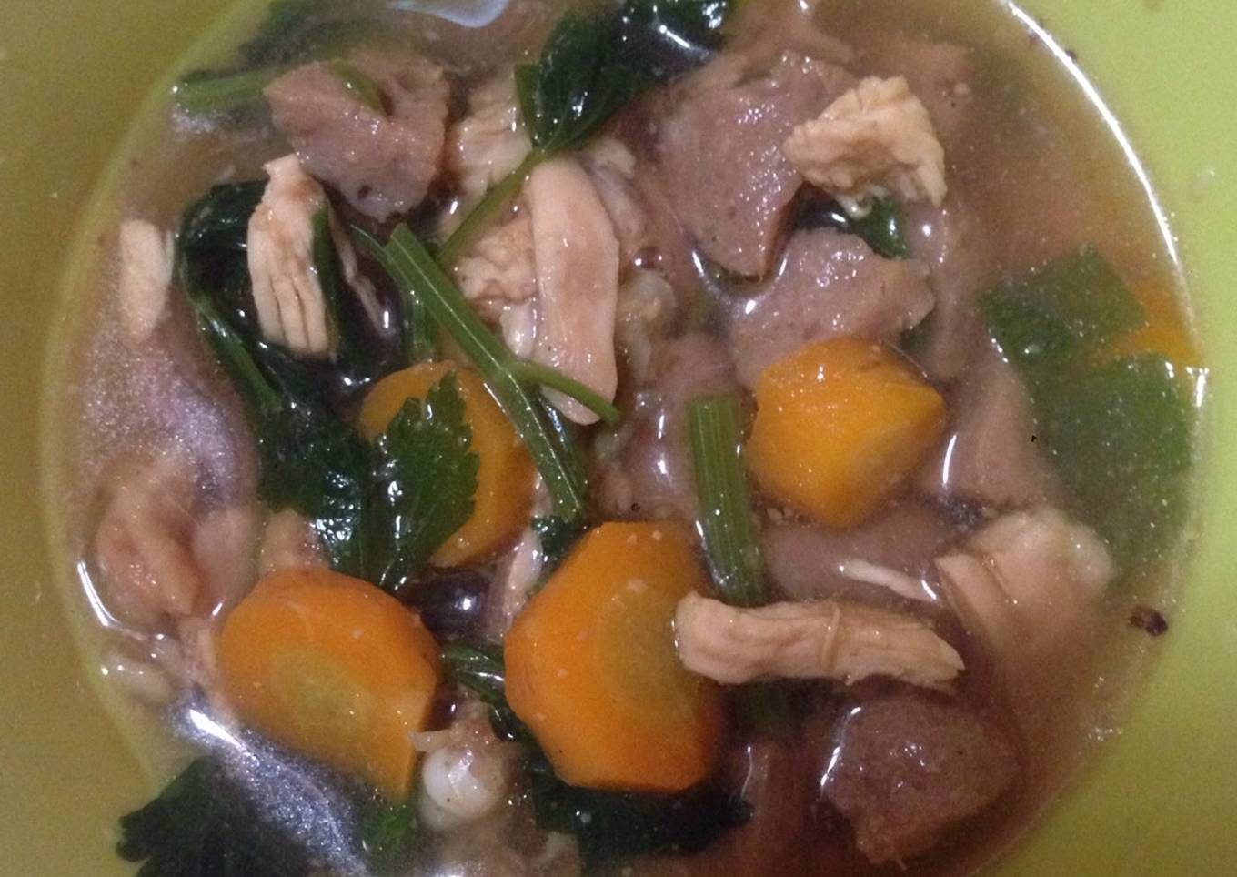 Sup ayam suwir bakso