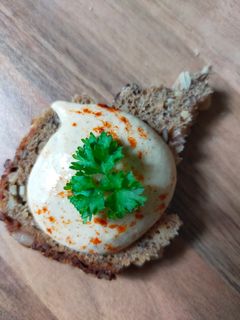 Hummus mit Sesampaste und Paprika Rezepthauptbild