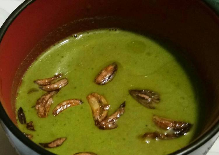 Broccoli soup