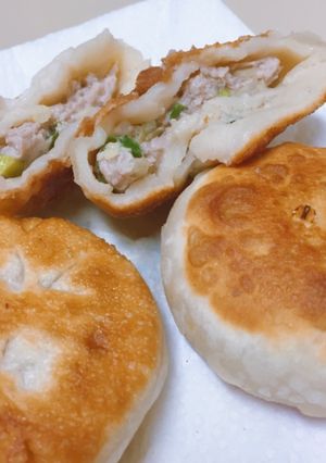 豬肉餡餅 的食譜成品照片