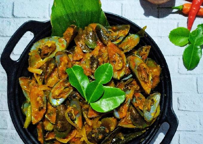 Kerang Hijau Saus Padang