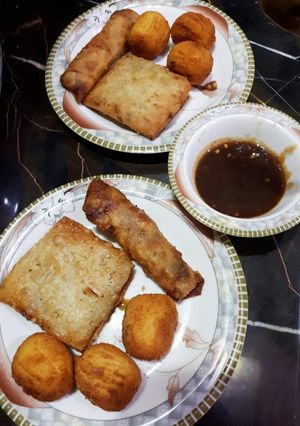 A picture of Khajoor chatni.