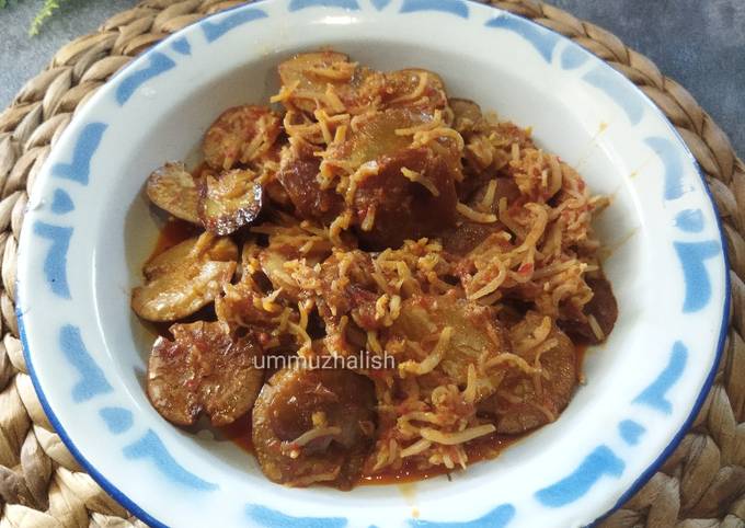 Bagaimana Menyiapkan Sambalado Jengkol Teri Nasi yang Enak Banget