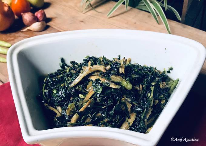 Cara Gampang Membuat Tumis daun pepaya teri Anti Gagal