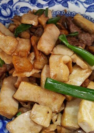 四代同堂愛炒豆干 的食譜成品照片