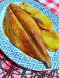 Lomo de bonito marinado en sal granulada y fish masala
