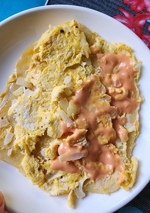 Hình của món Bánh roti - ăn kèm trứng.