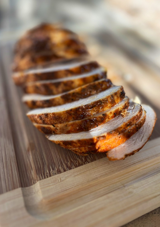 Una foto de Pechuga de pollo asada | fiambre de pollo