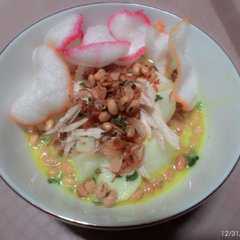 รูปของ Soto ayam kupat