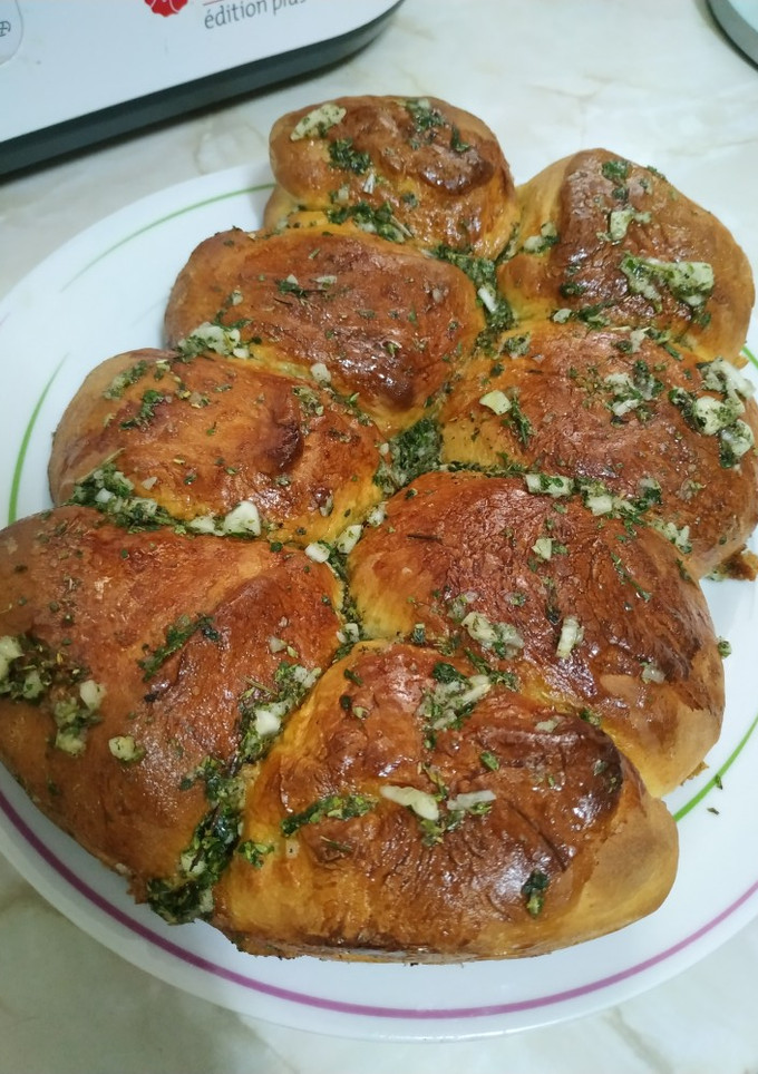 Una foto de Mini bollitos de pan con ajo caseros
