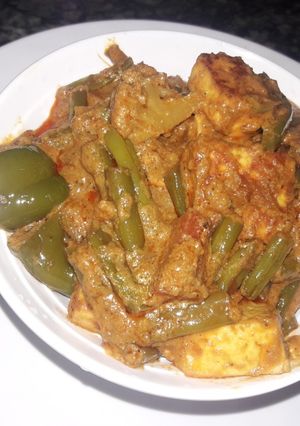 A picture of Mix veg paneer sabji.