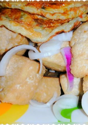 A picture of Awara da Kwai.