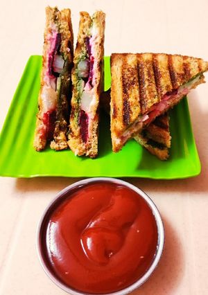 A picture of Bombay Sandwich.
