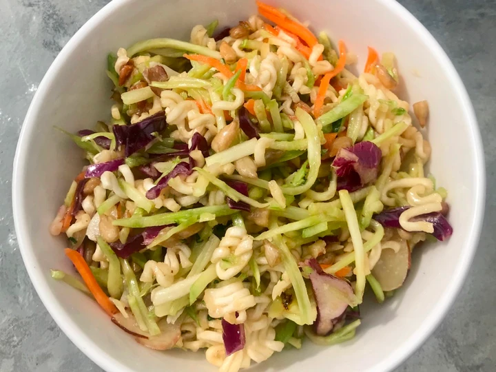 Easy Way Make Asian Salad the So Delicious Delicious