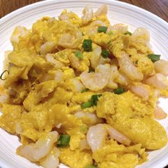 A picture of Egg with Shrimps.