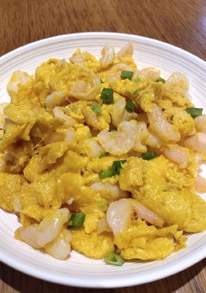 A picture of Egg with Shrimps.