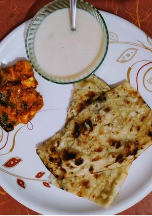 होम मेड नान(home made nan recipe in hindi) रेसिपी मुख्य फोटो