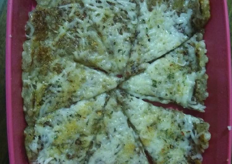 Recipe of Super Quick Homemade Sago(sabudana) cheese chilli thalipeeth