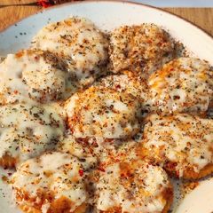 A picture of Cheesy Peri Peri Monaco Bites.