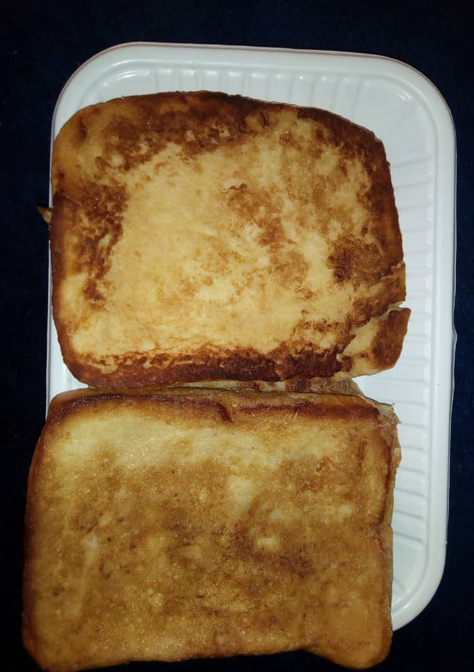 A picture of Toasted bread.