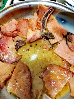 Una foto de Chuletas ahumadas a la naranja fácil y rápido
