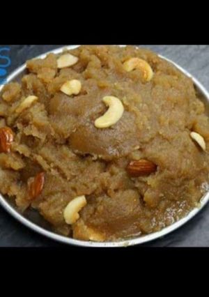 आटे का हलवा (atte ka halwa recipe in Hindi) रेसिपी मुख्य फोटो