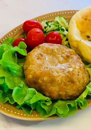 漢堡排(水波爐料理) 的食譜成品照片