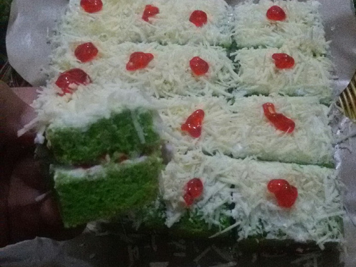 Cara Gampang Menyiapkan Bolu pandan keju, Lezat