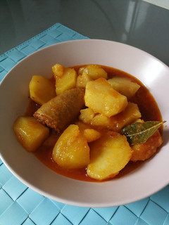 Una foto de Patatas guisadas con chorizo🥔