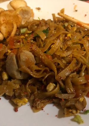 Foto resep Mie Kwetiaw (Mie Telor) Goreng (Simpel ala Anak Kos)