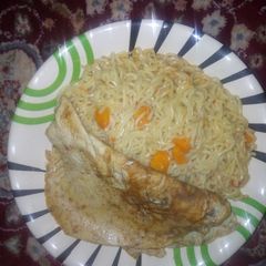 A picture of Simple noodles with eggs.