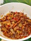 Ba Rọi Tôm Khô Rang Sả Ớt Lá Chanh