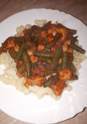 Csicseriborsós-zöldbabos-mozzarellás csirkemell 🍽 recept fotója