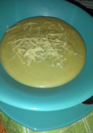 Una foto de Sopa de arveja 🍵
