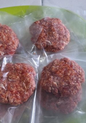 Foto resep Beef Patty Frozen (beef burger)