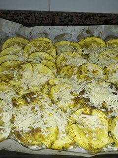 Una foto de Calabacín a las finas hierbas gratinado
