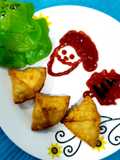 Tiny samosa